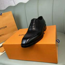 Picture of Louis Vuitton Shoes _SKULVsz38-440610013796